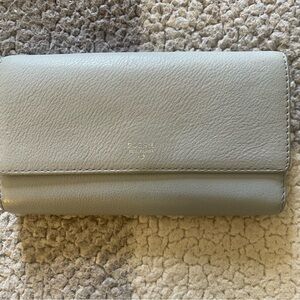 Fossil Women's Light Gray Leather Wallet